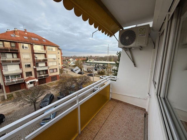 Kiadó panellakás, albérlet, Kecskeméten 160 E Ft / hó, 2 szobás