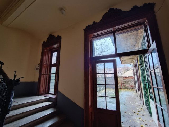 Eladó téglalakás, Budapesten, VII. kerületben 44.5 M Ft