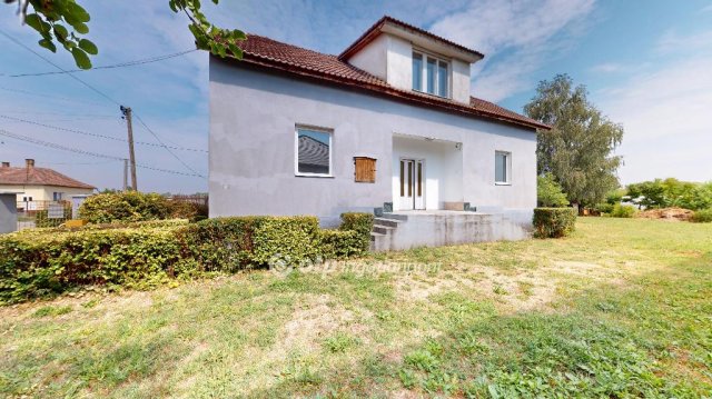 Eladó családi ház, Mátészalkán 37 M Ft, 3 szobás