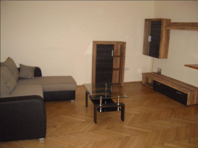 Kiadó téglalakás, albérlet, IX. kerületben, Lónyay utcában