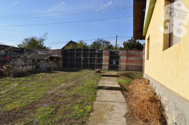 Eladó ipari ingatlan, Szelevényen 45 M Ft / költözzbe.hu