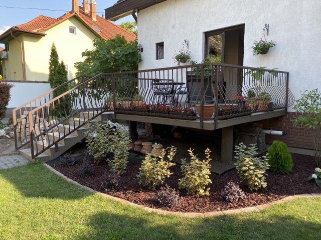 Eladó családi ház, Budapesten, IV. kerületben 240 M Ft