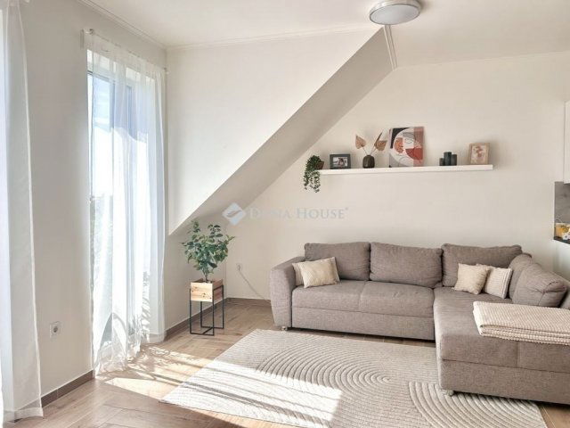 Eladó téglalakás, Dunaharasztin 84.9 M Ft, 4 szobás