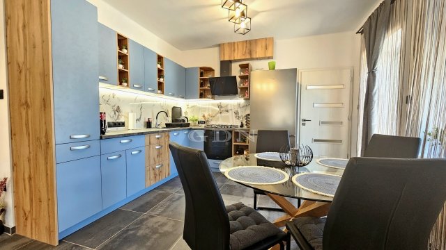 Eladó családi ház, Érden 134 M Ft, 3 szobás