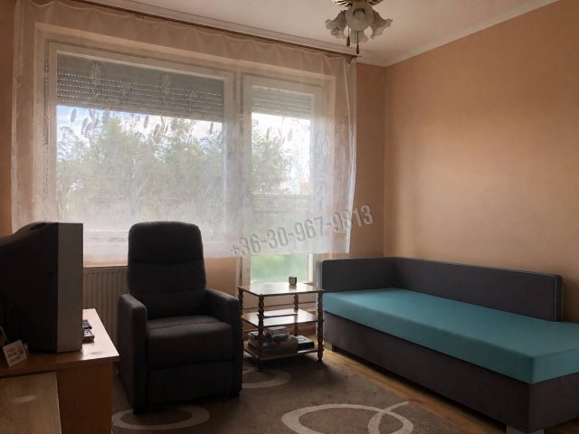 Eladó panellakás, Békéscsabán, Pásztor utcában 30.9 M Ft