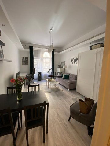 Kiadó téglalakás, albérlet, VII. kerületben, Cserhát utcában