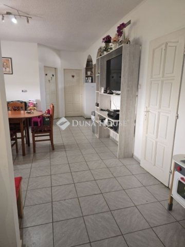 Eladó családi ház, Görcsönyben 79.9 M Ft, 3+2 szobás