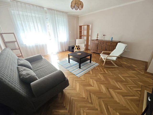 Kiadó téglalakás, albérlet, II. kerületben, Zsindely utcában