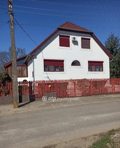 Eladó családi ház, Szamosszegen 55 M Ft, 4 szobás