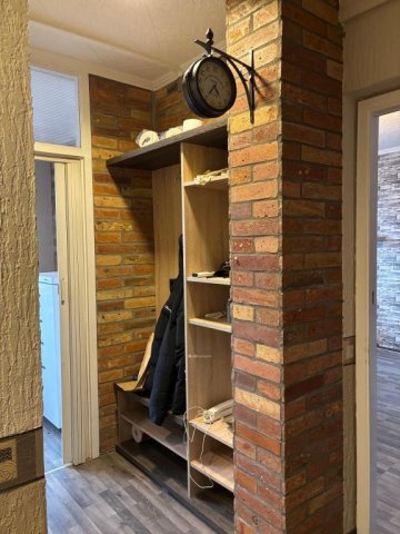 Eladó panellakás, Gyulán 27.5 M Ft, 1+1 szobás