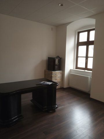 Kiadó iroda, Szekszárdon 239 E Ft / hó / költözzbe.hu