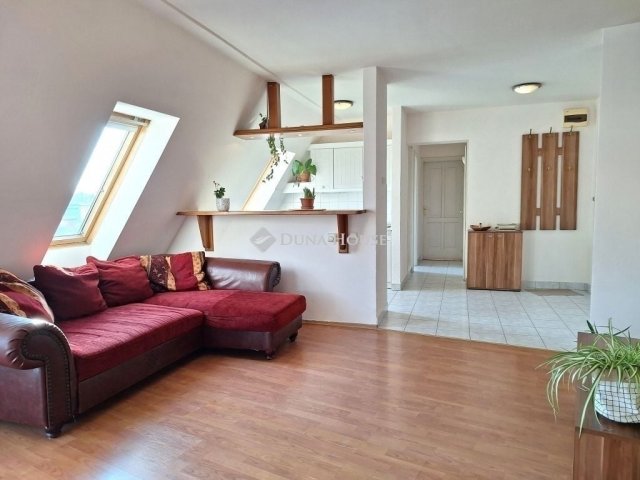 Eladó téglalakás, Kecskeméten 69.5 M Ft, 3 szobás