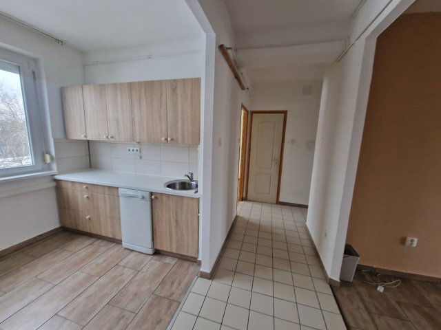 Eladó téglalakás, Budapesten, XXI. kerületben 65 M Ft, 3 szobás