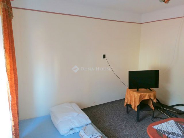 Eladó családi ház, Geszteréden 16.5 M Ft, 3 szobás