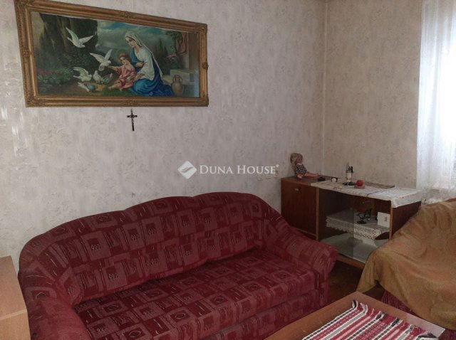 Eladó családi ház, Turán 39 M Ft, 2+1 szobás