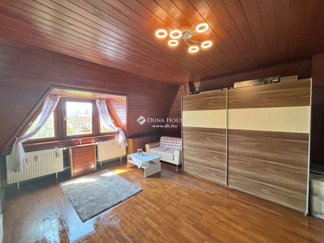 Eladó téglalakás, Kőszegen 41.9 M Ft, 2 szobás