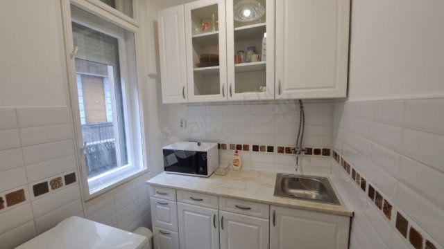 Kiadó téglalakás, albérlet, V. kerületben, Kecskeméti utcában