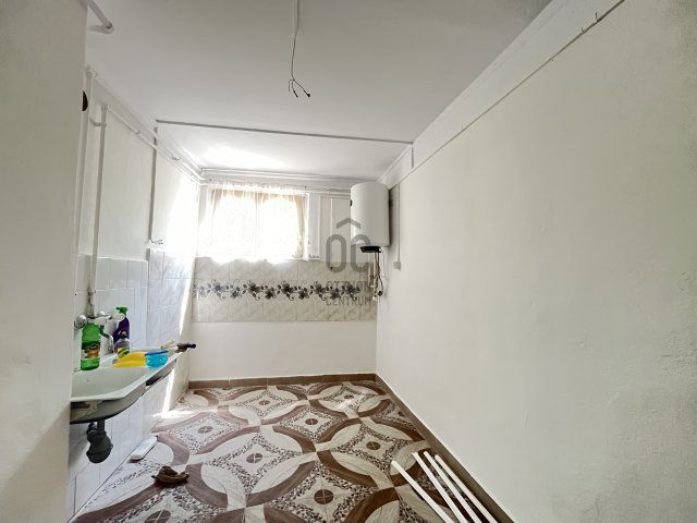 Eladó családi ház, Berekböszörményen 13 M Ft, 2 szobás