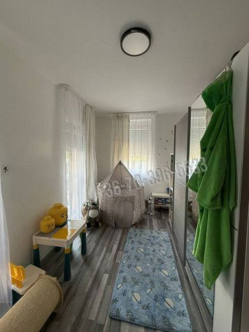 Eladó téglalakás, Hatvanban, Csaba utcában 47 M Ft, 3 szobás