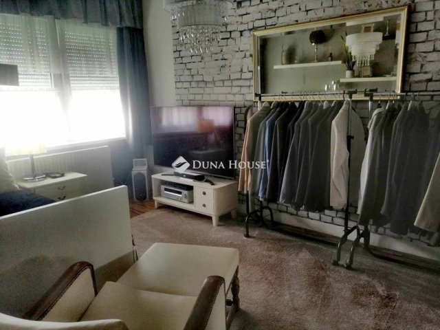 Eladó ikerház, Vasváron 70 M Ft, 4+1 szobás