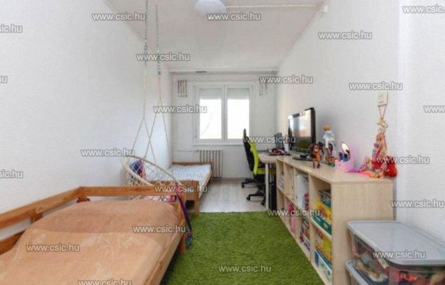 Eladó panellakás, Budapesten, IV. kerületben 91.9 M Ft