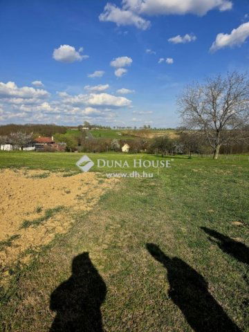 Eladó telek, Pécsudvardon 11.99 M Ft / költözzbe.hu