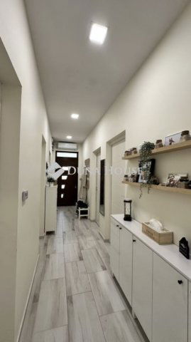 Eladó családi ház, Veresegyházon 105 M Ft, 4 szobás