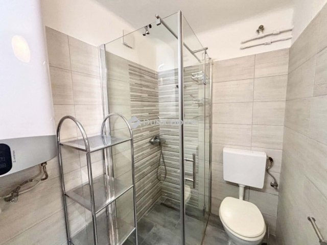 Eladó téglalakás, Szegeden 45 M Ft, 2 szobás