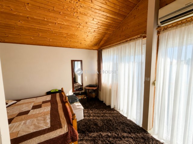 Eladó családi ház, Szigetszentmiklóson 102 M Ft, 3 szobás