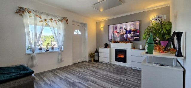 Eladó családi ház, Délegyházán 178.999 M Ft, 2 szobás