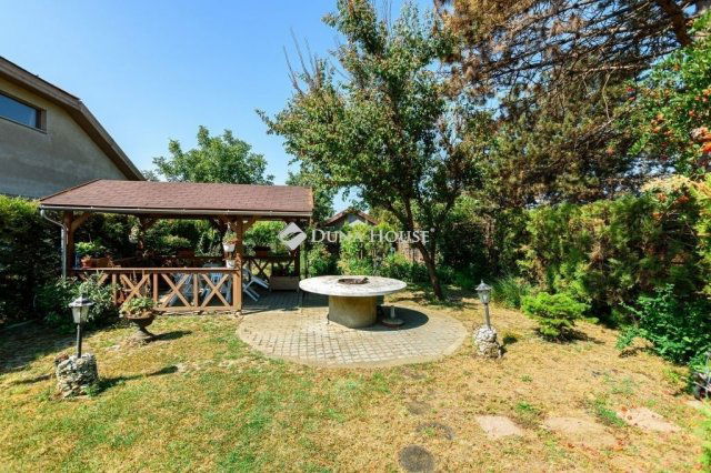 Eladó családi ház, Tárnokon 268 M Ft, 5 szobás