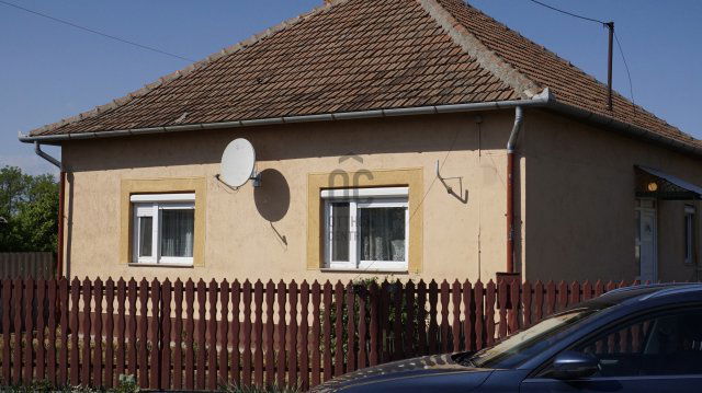 Eladó családi ház, Egyeken 15.9 M Ft, 3 szobás