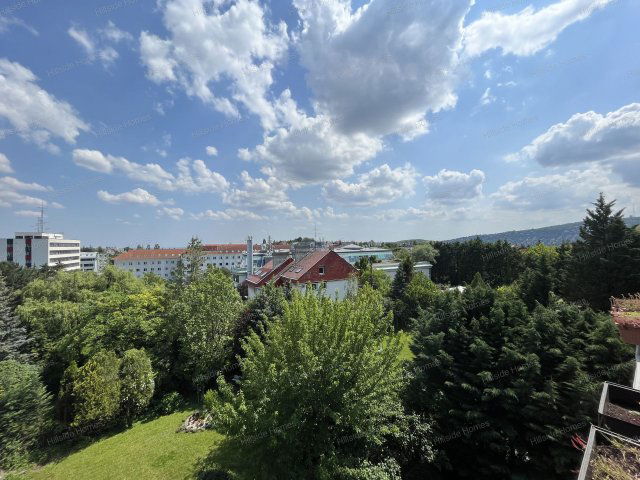 Eladó téglalakás, Budapesten, II. kerületben 274.9 M Ft