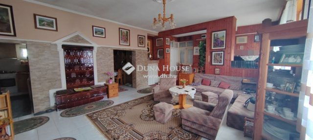 Eladó családi ház, Letenyén 49.9 M Ft, 7 szobás