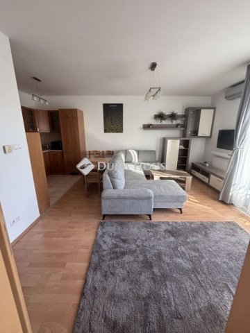 Eladó téglalakás, Budapesten, XIII. kerületben 82.5 M Ft