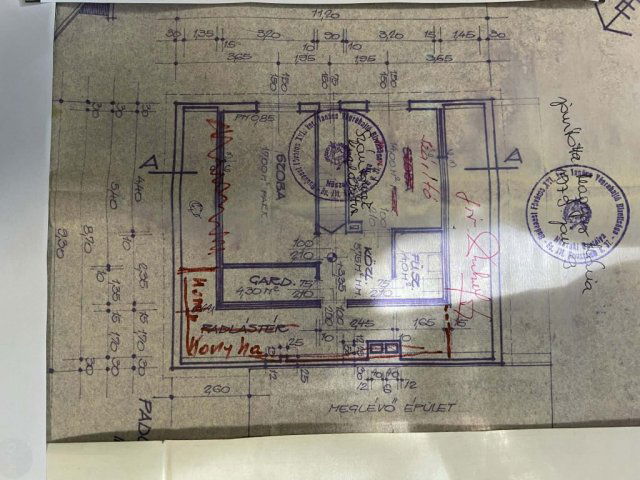 Eladó ikerház, Budapesten, XVI. kerületben, Szlovák úton