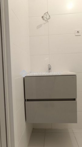 Eladó téglalakás, Budapesten, VI. kerületben 79.9 M Ft, 2 szobás