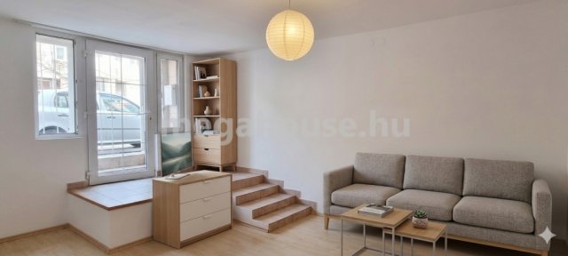 Eladó iroda, Budapesten, IV. kerületben, Nádor utcában 34.9 M Ft