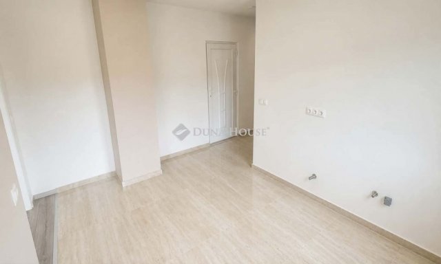 Eladó téglalakás, Sárváron 29 M Ft, 1 szobás