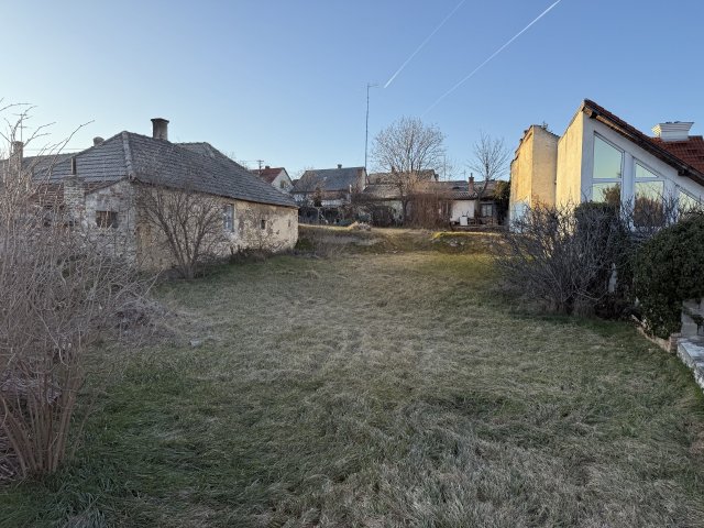 Eladó telek, Veszprémben 92.5 M Ft / költözzbe.hu