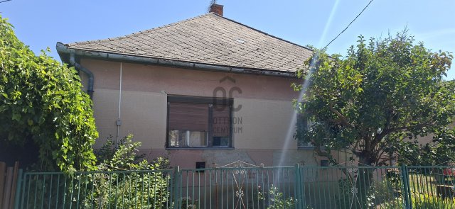 Eladó családi ház, Tiszaszalkán 15 M Ft, 4 szobás