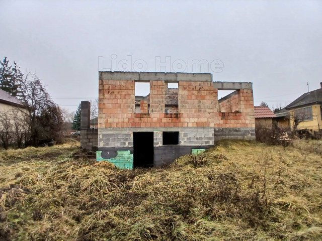 Eladó családi ház, Bakonyszentlászlón 78 M Ft, 2 szobás