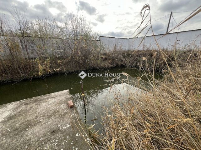 Eladó ipari ingatlan, Szegeden 179 M Ft / költözzbe.hu