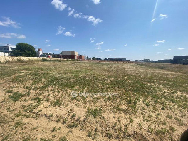 Eladó telek, Gödöllőn 38 M Ft / költözzbe.hu