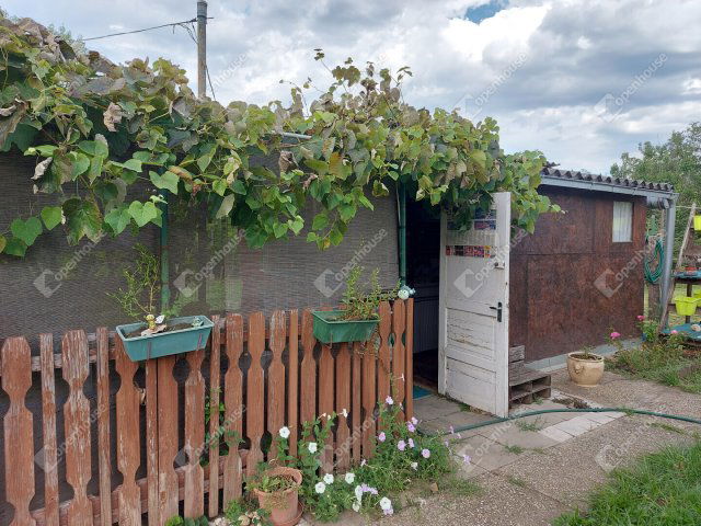 Eladó telek, Győrött 12.9 M Ft / költözzbe.hu