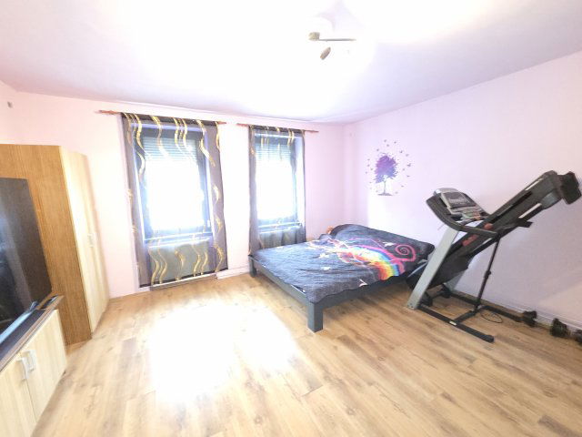 Eladó családi ház, Keszthelyen 54.9 M Ft, 2 szobás