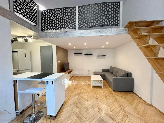 Kiadó téglalakás, albérlet, Budapesten, VIII. kerületben