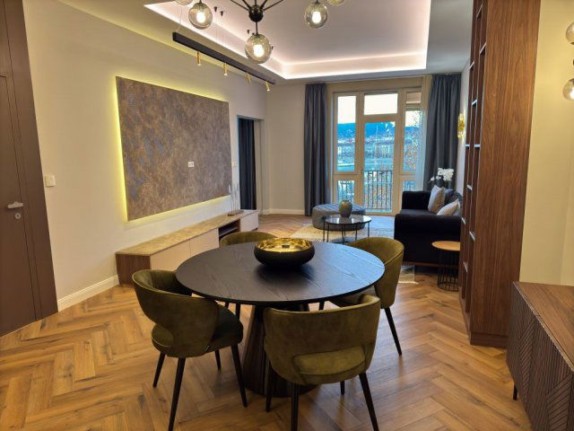 Eladó téglalakás, Budapesten, V. kerületben 319 M Ft, 3 szobás