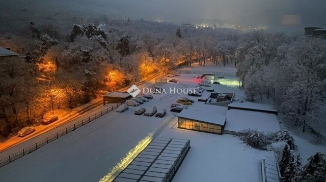 Eladó téglalakás, Budapesten, II. kerületben 72 M Ft, 2 szobás