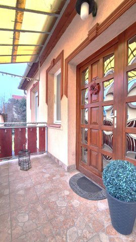 Eladó családi ház, Felsőzsolcán 58.9 M Ft, 2+1 szobás